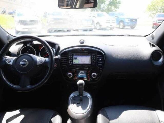 Сірий Ніссан Жук, об'ємом двигуна 1.6 л та пробігом 99 тис. км за 8900 $, фото 9 на Automoto.ua