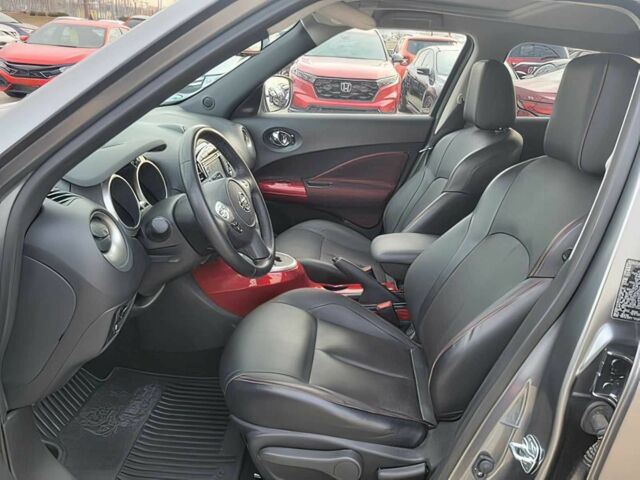 Серый Ниссан Жук, объемом двигателя 1.6 л и пробегом 69 тыс. км за 9240 $, фото 8 на Automoto.ua