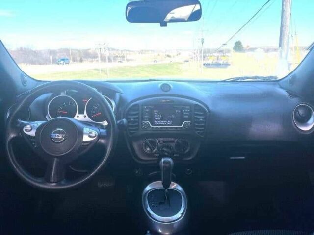 Серый Ниссан Жук, объемом двигателя 1.6 л и пробегом 42 тыс. км за 2600 $, фото 7 на Automoto.ua