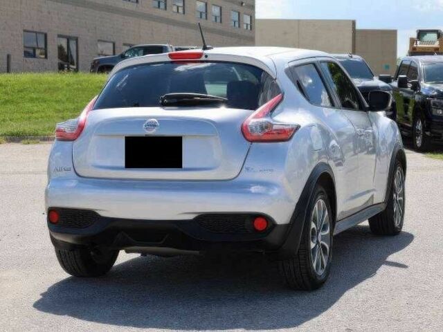 Сірий Ніссан Жук, об'ємом двигуна 1.6 л та пробігом 99 тис. км за 8900 $, фото 5 на Automoto.ua