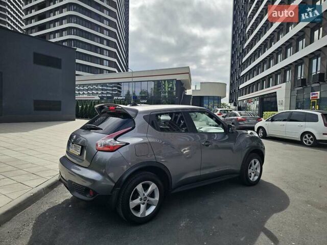 Серый Ниссан Жук, объемом двигателя 1.6 л и пробегом 78 тыс. км за 16700 $, фото 2 на Automoto.ua