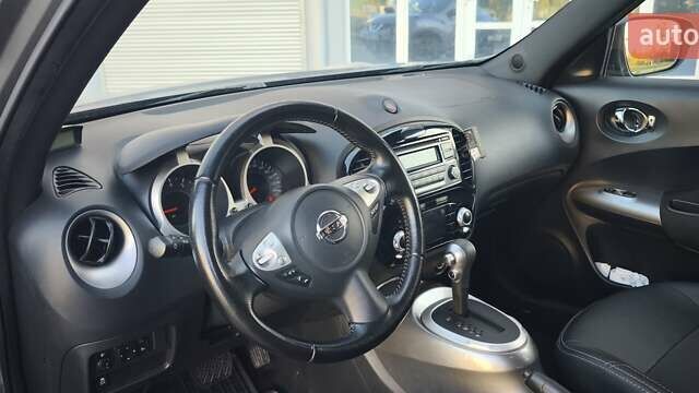 Сірий Ніссан Жук, об'ємом двигуна 1.6 л та пробігом 69 тис. км за 14000 $, фото 6 на Automoto.ua