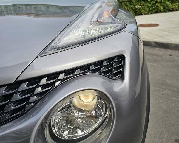 Серый Ниссан Жук, объемом двигателя 1.6 л и пробегом 78 тыс. км за 16700 $, фото 10 на Automoto.ua