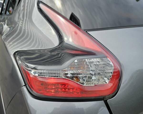 Серый Ниссан Жук, объемом двигателя 1.6 л и пробегом 78 тыс. км за 16700 $, фото 14 на Automoto.ua