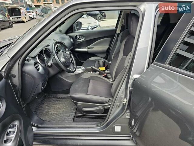 Серый Ниссан Жук, объемом двигателя 1.6 л и пробегом 78 тыс. км за 16700 $, фото 6 на Automoto.ua