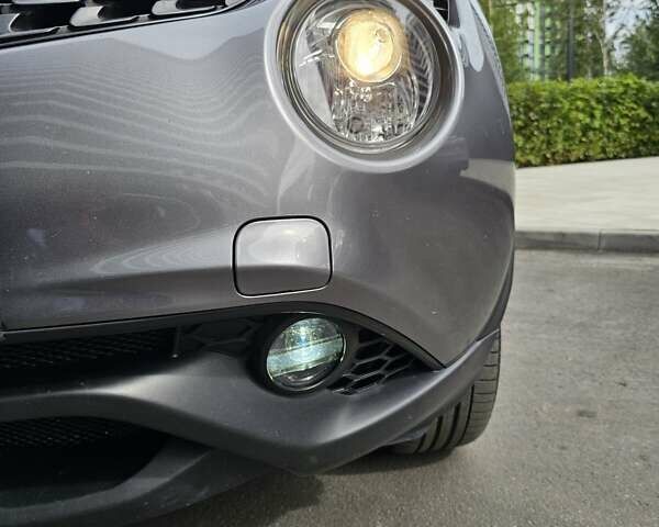 Серый Ниссан Жук, объемом двигателя 1.6 л и пробегом 78 тыс. км за 16700 $, фото 13 на Automoto.ua