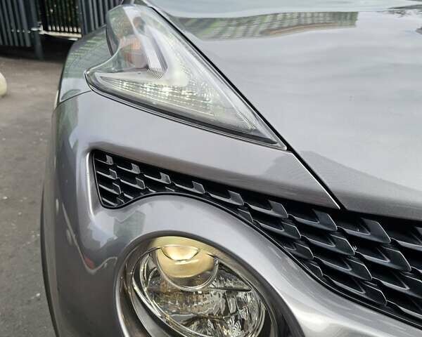 Серый Ниссан Жук, объемом двигателя 1.6 л и пробегом 78 тыс. км за 16700 $, фото 11 на Automoto.ua