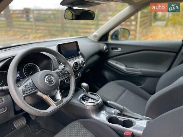Сірий Ніссан Жук, об'ємом двигуна 1 л та пробігом 19 тис. км за 20490 $, фото 35 на Automoto.ua