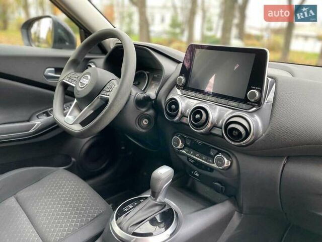 Сірий Ніссан Жук, об'ємом двигуна 1 л та пробігом 19 тис. км за 20490 $, фото 44 на Automoto.ua