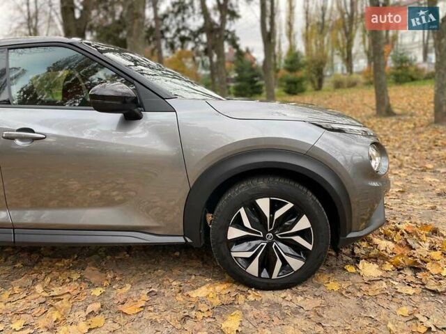 Сірий Ніссан Жук, об'ємом двигуна 1 л та пробігом 19 тис. км за 20490 $, фото 9 на Automoto.ua