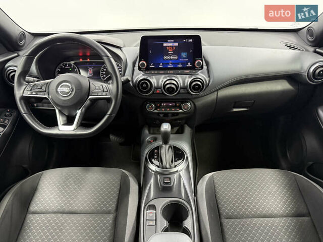 Серый Ниссан Жук, объемом двигателя 1 л и пробегом 20 тыс. км за 23000 $, фото 11 на Automoto.ua