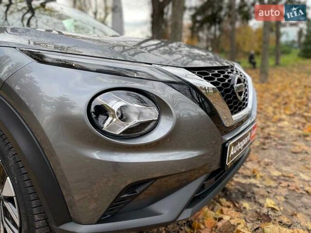Сірий Ніссан Жук, об'ємом двигуна 1 л та пробігом 19 тис. км за 20490 $, фото 6 на Automoto.ua