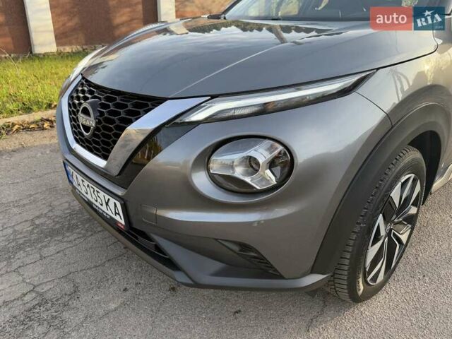 Серый Ниссан Жук, объемом двигателя 1 л и пробегом 35 тыс. км за 19900 $, фото 12 на Automoto.ua
