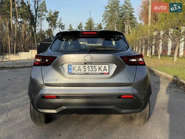 Серый Ниссан Жук, объемом двигателя 1 л и пробегом 35 тыс. км за 19900 $, фото 6 на Automoto.ua