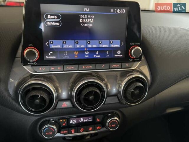 Серый Ниссан Жук, объемом двигателя 1 л и пробегом 35 тыс. км за 19900 $, фото 31 на Automoto.ua