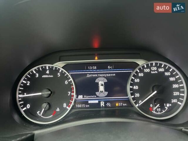 Серый Ниссан Жук, объемом двигателя 1 л и пробегом 16 тыс. км за 21062 $, фото 26 на Automoto.ua