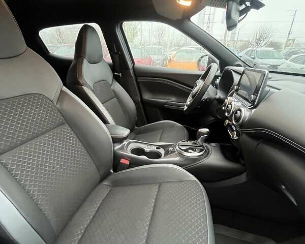 Серый Ниссан Жук, объемом двигателя 1 л и пробегом 16 тыс. км за 21062 $, фото 12 на Automoto.ua