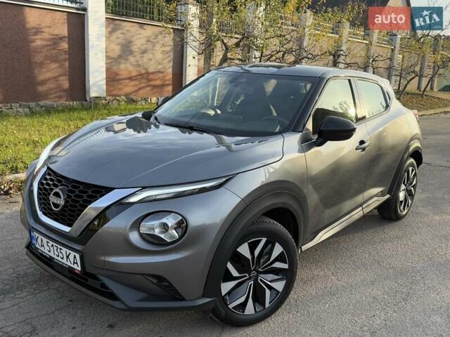 Серый Ниссан Жук, объемом двигателя 1 л и пробегом 35 тыс. км за 19900 $, фото 2 на Automoto.ua