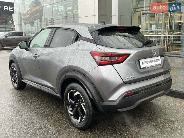 Серый Ниссан Жук, объемом двигателя 1 л и пробегом 16 тыс. км за 21062 $, фото 7 на Automoto.ua