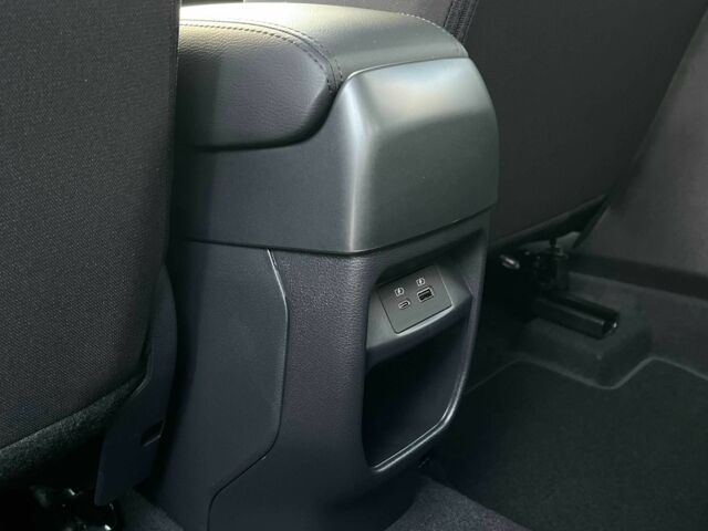 Серый Ниссан Жук, объемом двигателя 1 л и пробегом 1 тыс. км за 26074 $, фото 16 на Automoto.ua