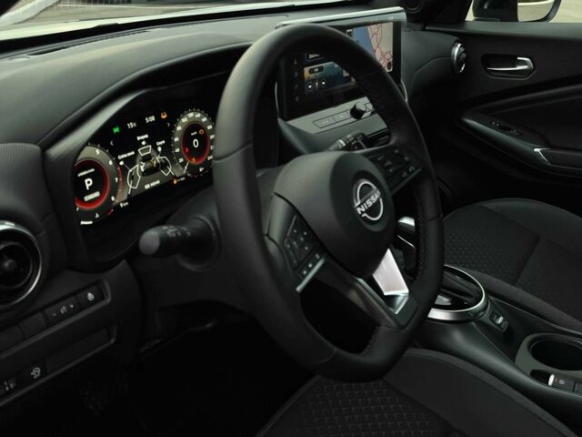 Серый Ниссан Жук, объемом двигателя 1 л и пробегом 1 тыс. км за 26074 $, фото 7 на Automoto.ua