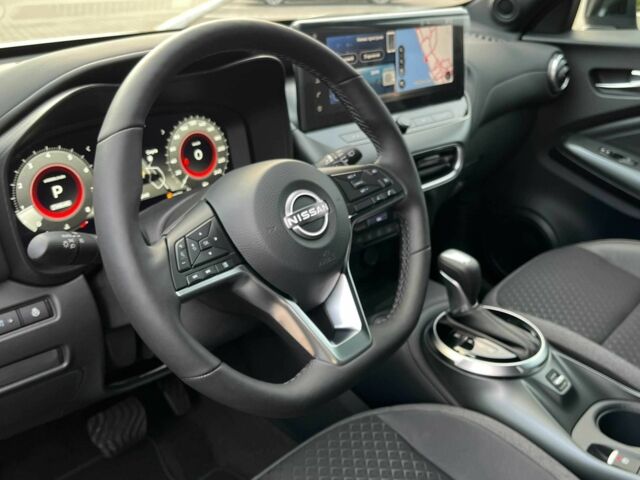 Серый Ниссан Жук, объемом двигателя 1 л и пробегом 1 тыс. км за 26074 $, фото 13 на Automoto.ua