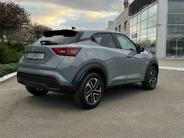 Серый Ниссан Жук, объемом двигателя 1 л и пробегом 1 тыс. км за 26074 $, фото 2 на Automoto.ua