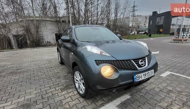 Синий Ниссан Жук, объемом двигателя 1.6 л и пробегом 216 тыс. км за 8900 $, фото 4 на Automoto.ua