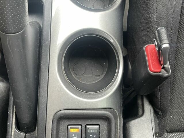 Синий Ниссан Жук, объемом двигателя 1.6 л и пробегом 65 тыс. км за 6250 $, фото 7 на Automoto.ua