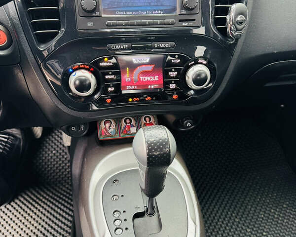 Синий Ниссан Жук, объемом двигателя 1.62 л и пробегом 99 тыс. км за 10800 $, фото 10 на Automoto.ua