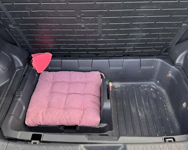 Ниссан Жук 2012 в Днепре (Днепропетровске) на Automoto.ua Синий Ниссан Жук, объемом двигателя 1.6 л и пробегом 130 тыс. км за 9200 $, фото 6 на Automoto.ua