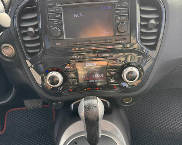 Ниссан Жук 2012 в Днепре (Днепропетровске) на Automoto.ua Синий Ниссан Жук, объемом двигателя 1.6 л и пробегом 130 тыс. км за 9200 $, фото 30 на Automoto.ua