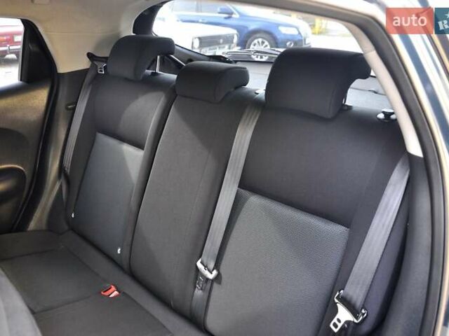 Синій Ніссан Жук, об'ємом двигуна 1.6 л та пробігом 110 тис. км за 8999 $, фото 21 на Automoto.ua