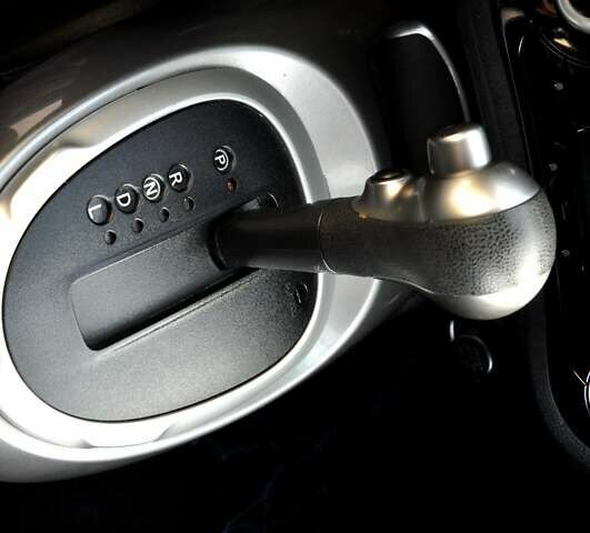 Синій Ніссан Жук, об'ємом двигуна 1.6 л та пробігом 110 тис. км за 8999 $, фото 31 на Automoto.ua