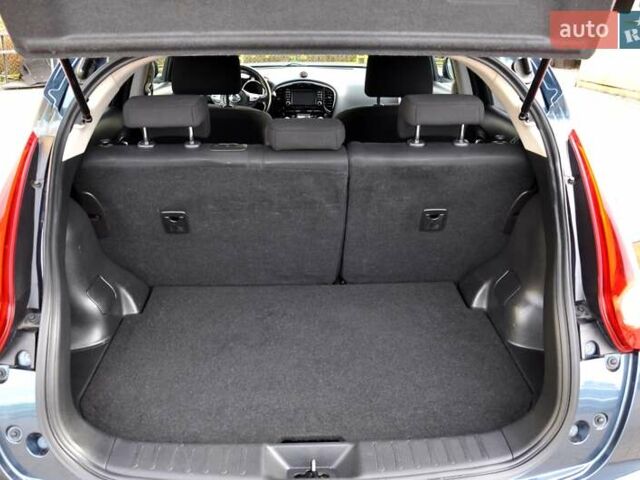 Синій Ніссан Жук, об'ємом двигуна 1.6 л та пробігом 110 тис. км за 8999 $, фото 22 на Automoto.ua