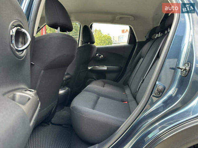 Синий Ниссан Жук, объемом двигателя 1.6 л и пробегом 137 тыс. км за 9600 $, фото 5 на Automoto.ua