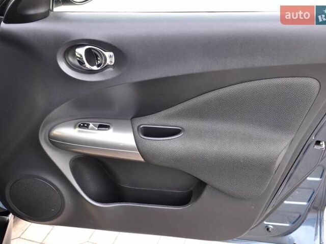 Синій Ніссан Жук, об'ємом двигуна 1.6 л та пробігом 110 тис. км за 8999 $, фото 27 на Automoto.ua