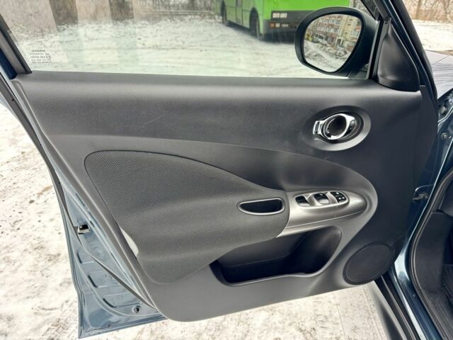 Синий Ниссан Жук, объемом двигателя 1.6 л и пробегом 125 тыс. км за 11490 $, фото 12 на Automoto.ua