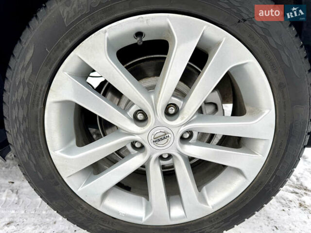 Синий Ниссан Жук, объемом двигателя 1.6 л и пробегом 125 тыс. км за 11490 $, фото 11 на Automoto.ua