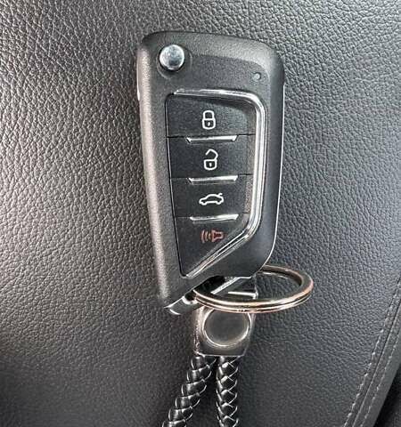 Синий Ниссан Жук, объемом двигателя 1.62 л и пробегом 139 тыс. км за 11200 $, фото 19 на Automoto.ua