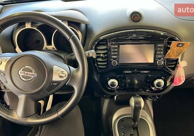 Синий Ниссан Жук, объемом двигателя 1.62 л и пробегом 95 тыс. км за 12000 $, фото 7 на Automoto.ua