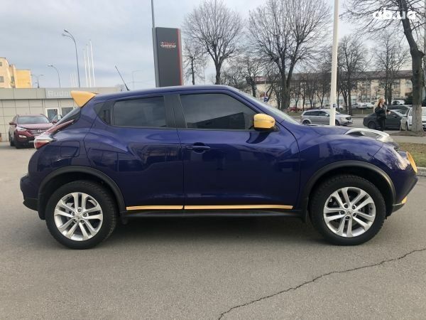 Синій Ніссан Жук, об'ємом двигуна 1.6 л та пробігом 65 тис. км за 14555 $, фото 2 на Automoto.ua