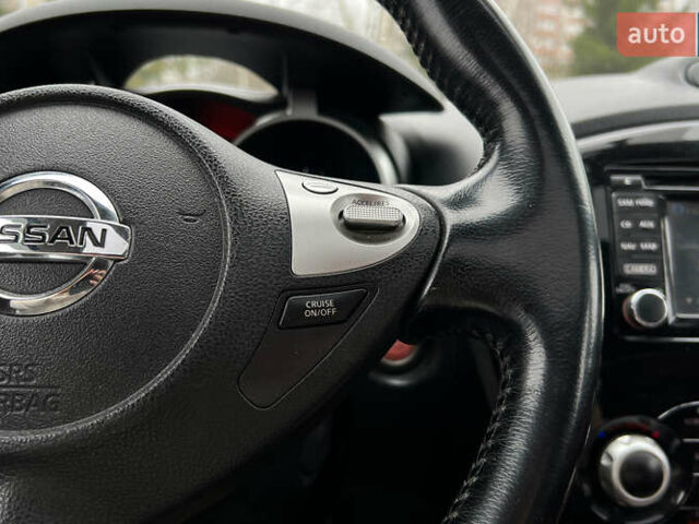 Синій Ніссан Жук, об'ємом двигуна 1.62 л та пробігом 174 тис. км за 12300 $, фото 11 на Automoto.ua