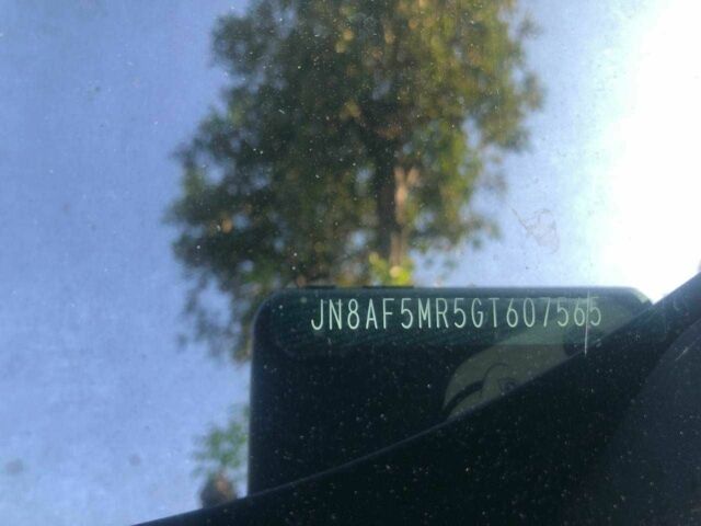 Синий Ниссан Жук, объемом двигателя 1.6 л и пробегом 147 тыс. км за 11000 $, фото 10 на Automoto.ua