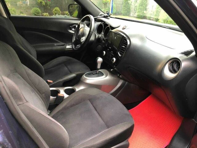 Синий Ниссан Жук, объемом двигателя 1.6 л и пробегом 147 тыс. км за 11000 $, фото 13 на Automoto.ua