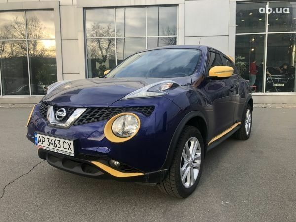 Синій Ніссан Жук, об'ємом двигуна 1.6 л та пробігом 65 тис. км за 14555 $, фото 5 на Automoto.ua