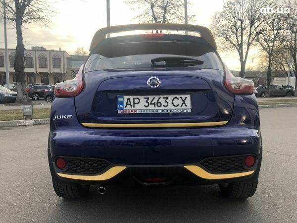 Синій Ніссан Жук, об'ємом двигуна 1.6 л та пробігом 65 тис. км за 14555 $, фото 4 на Automoto.ua