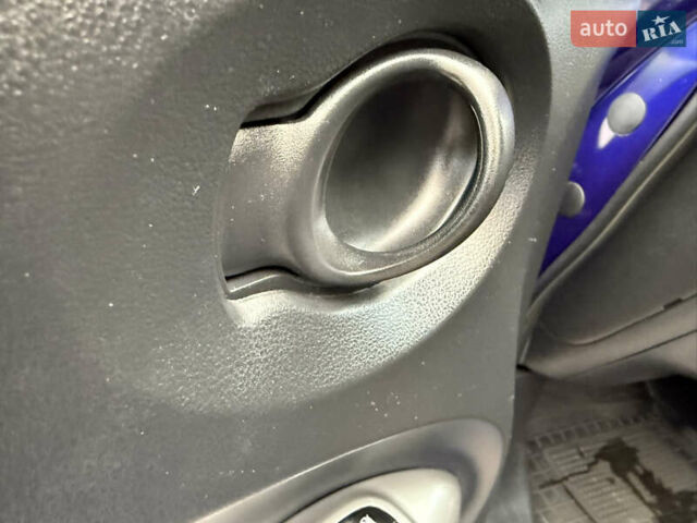 Синий Ниссан Жук, объемом двигателя 1.6 л и пробегом 89 тыс. км за 11999 $, фото 68 на Automoto.ua