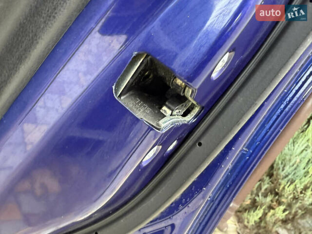 Синий Ниссан Жук, объемом двигателя 1.6 л и пробегом 89 тыс. км за 11999 $, фото 48 на Automoto.ua