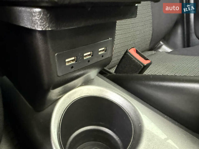 Синий Ниссан Жук, объемом двигателя 1.6 л и пробегом 89 тыс. км за 11999 $, фото 52 на Automoto.ua